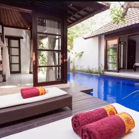 Villa Kubu Pratiwi - Villa 2 Canggu Buitenkant foto